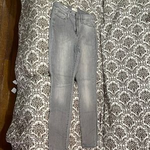 Jeggings/ size: 6/ color: gray